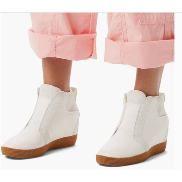 NWOB NEW! Sorel Out N About Wedge Bootie White Sea Salt Gum-sz 7.5 - Picture 1 of 7